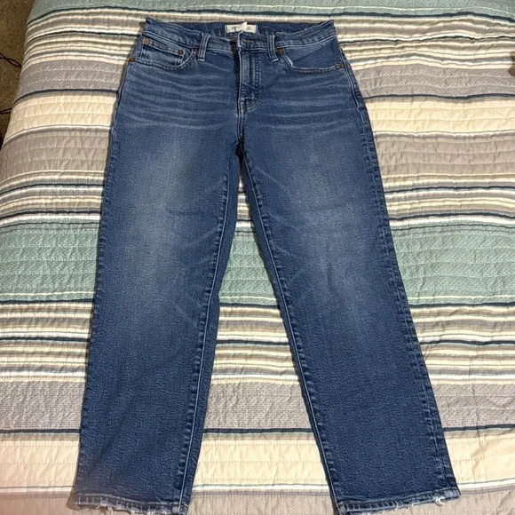 Madewell Women's Mid-Rise Classic straight Blue Jeans - Picture 5 of 11